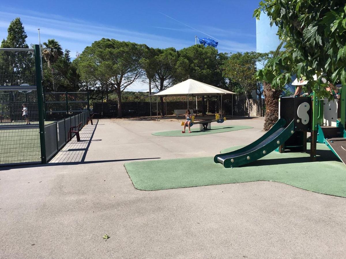 Camping Tohapi Les Salins Vic-la-Gardiole Exterior photo